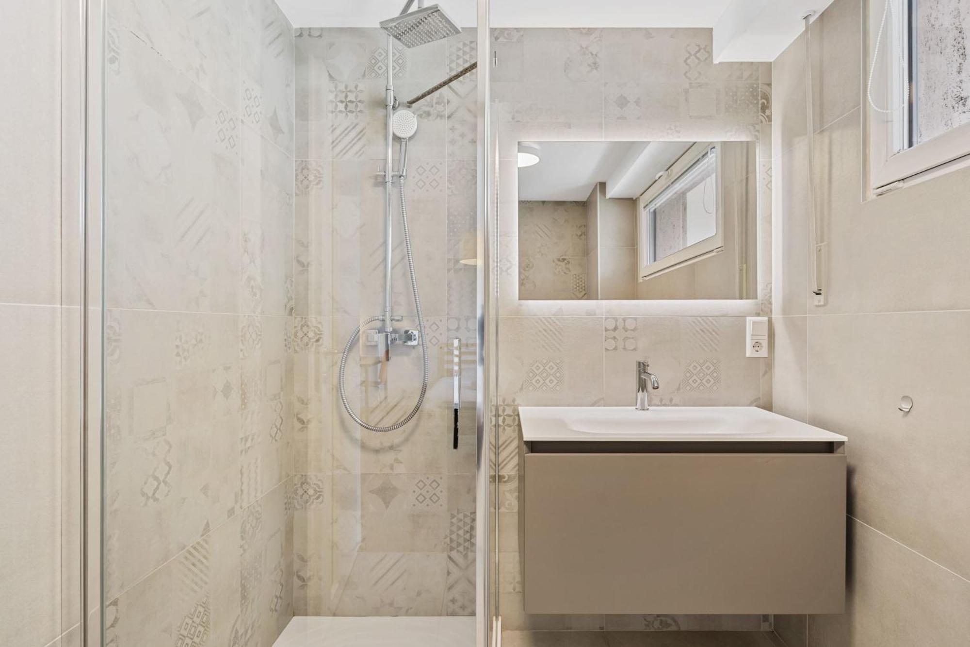 Central Lux 2Br Apt With City Views & Balcony Luxembourg By Eksteriør billede